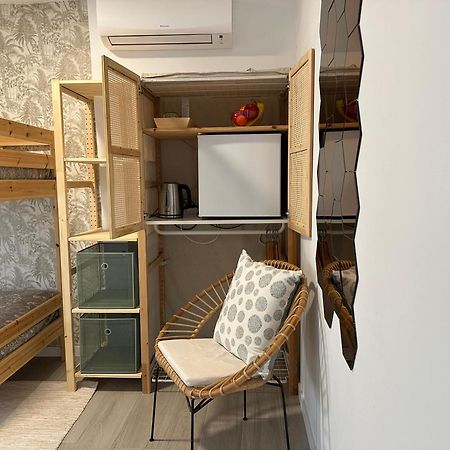 Vila Maria Rooms By Host-Point Costa da Caparica Exterior photo