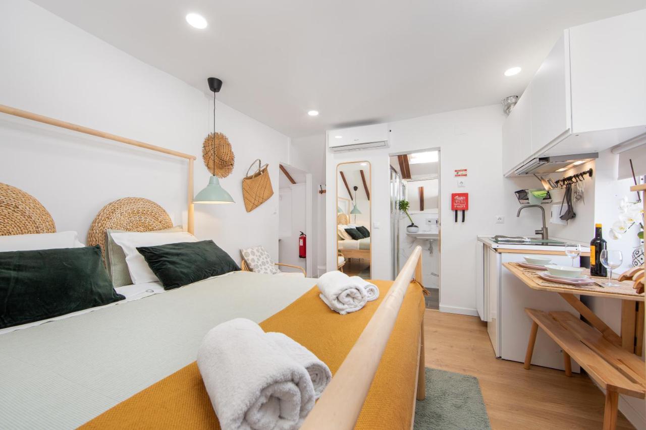 Vila Maria Rooms By Host-Point Costa da Caparica Exterior photo