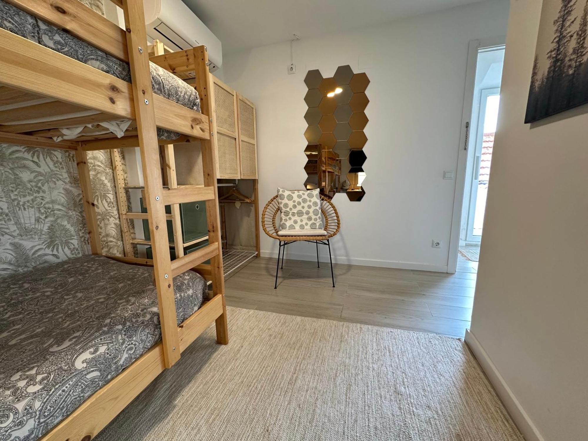 Vila Maria Rooms By Host-Point Costa da Caparica Room photo